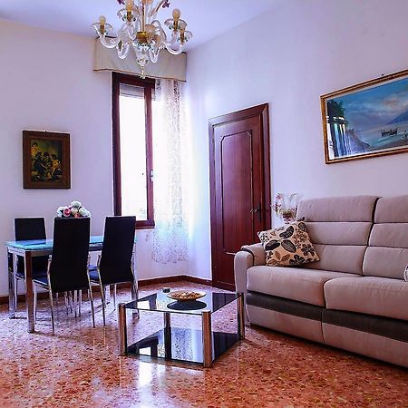 Appartamento Dei Frari Venedik Dış mekan fotoğraf